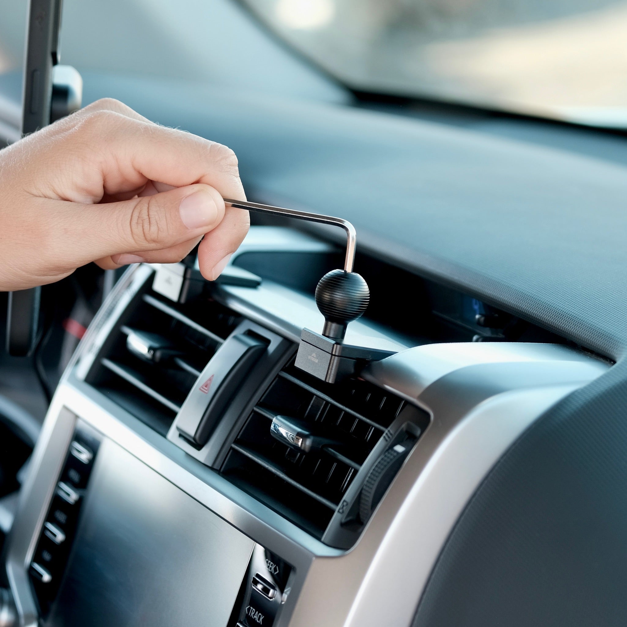 Toyota 4Runner 2010-2024 MagSafe-compatible Phone Mount