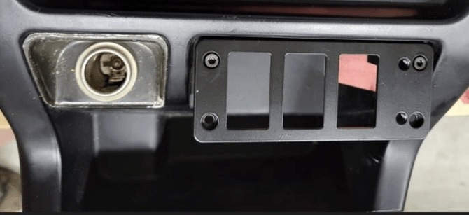 SRQ Fabrications Billet Ashtray Switch Mount System for 1995–2004 Toyota Tacoma