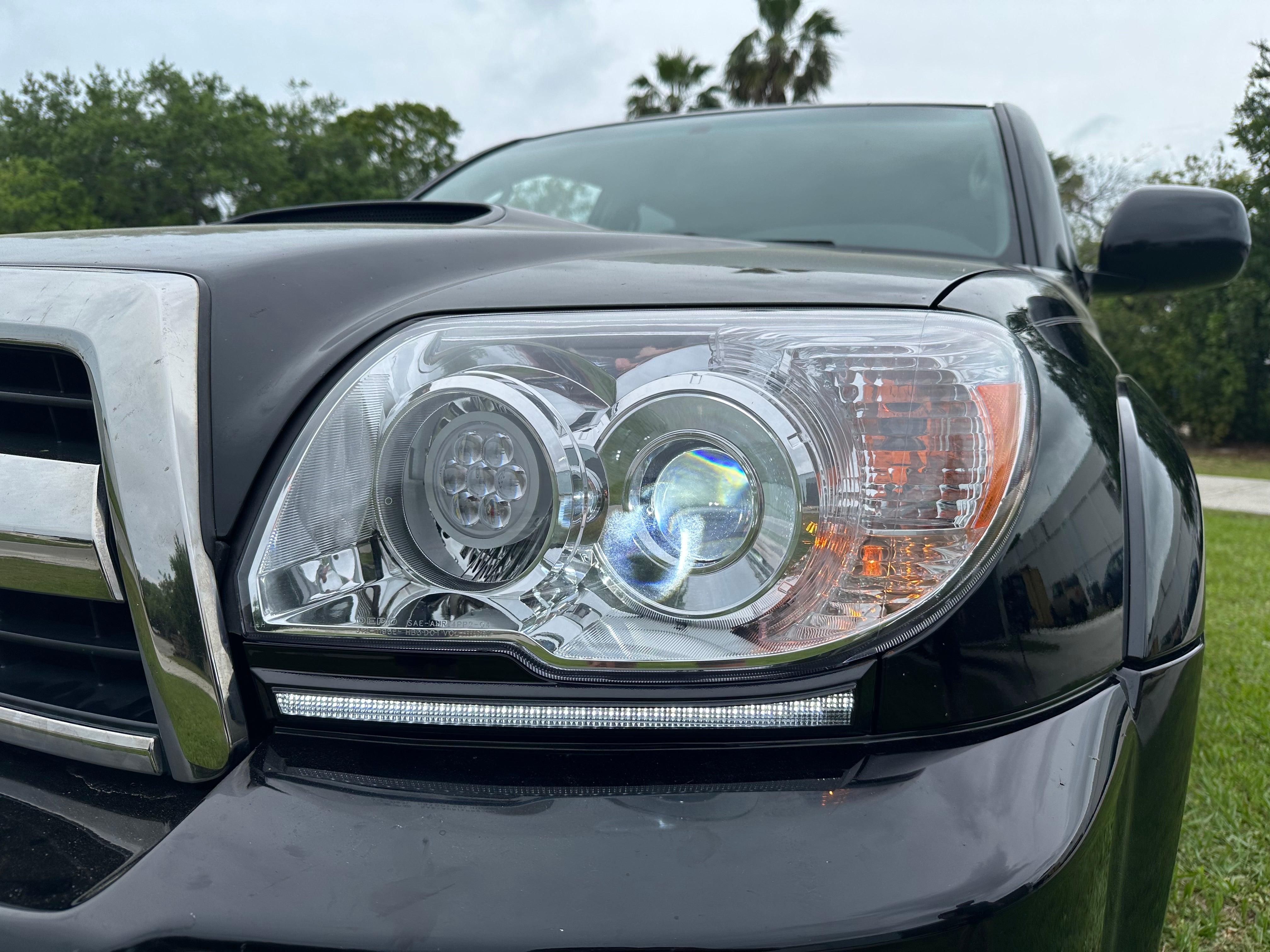 SRQ Fabrications Led Retrofit Headlights for 2006–2009 Toyota 4Runner