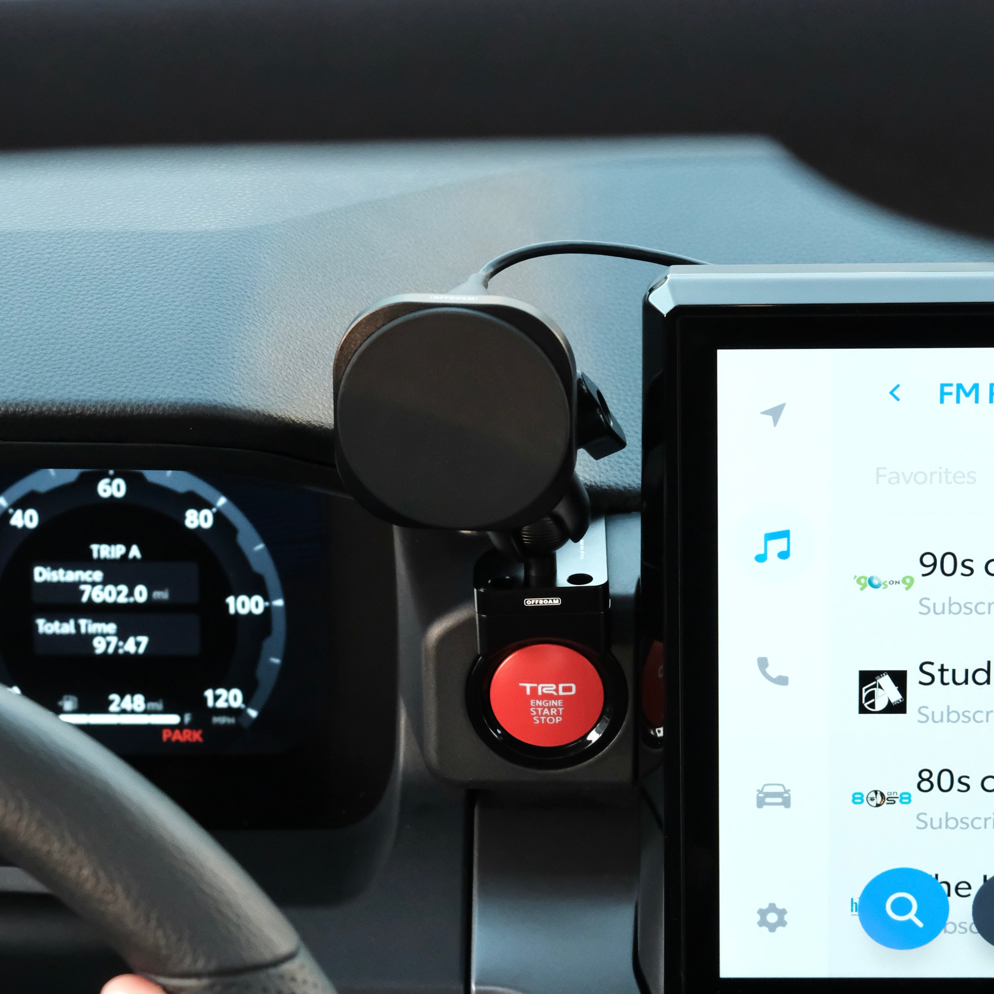 Toyota Tacoma 2024-2025 | 4Runner 2025 MagSafe-compatible Phone Mount