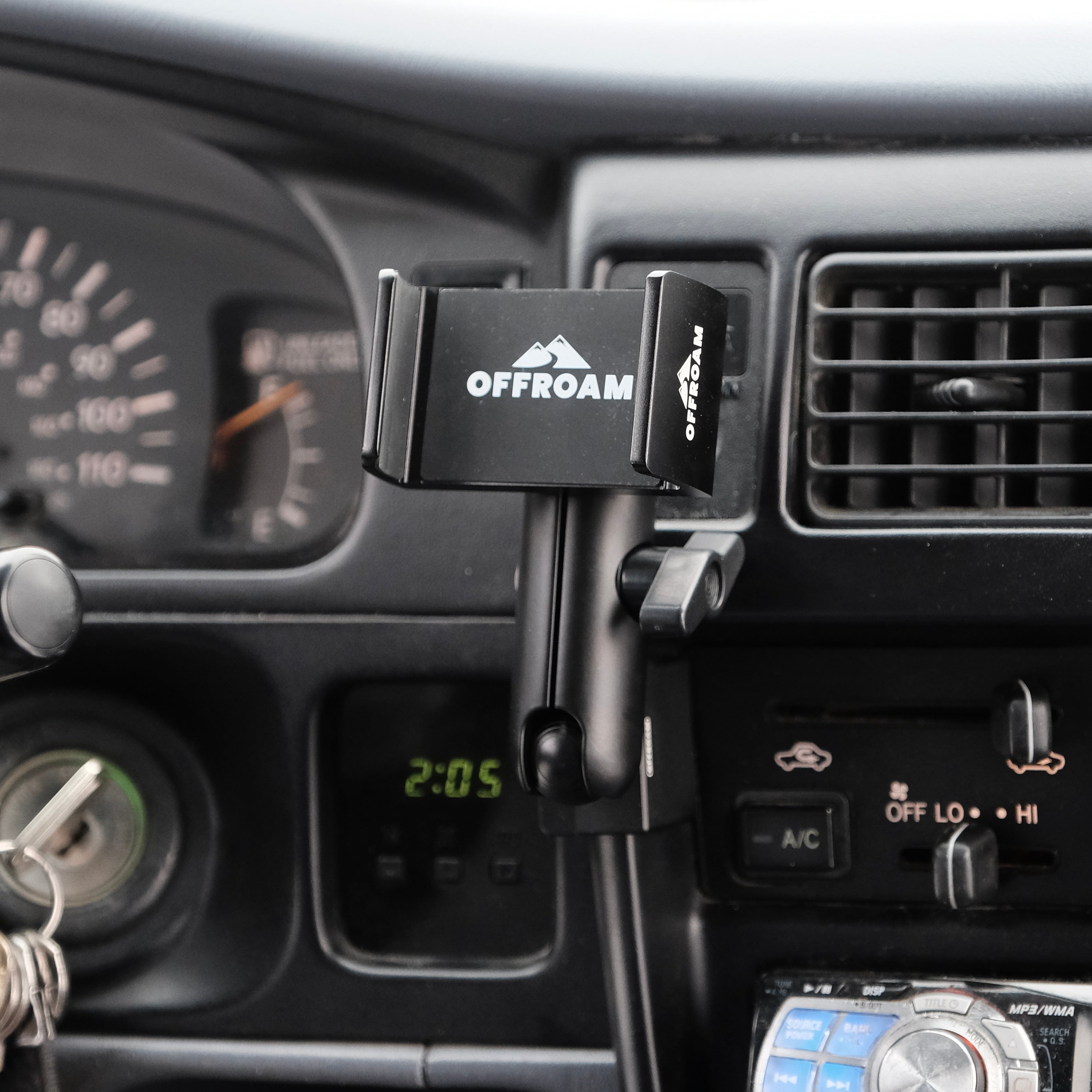 Toyota Tacoma 1996-2004 Phone Mount