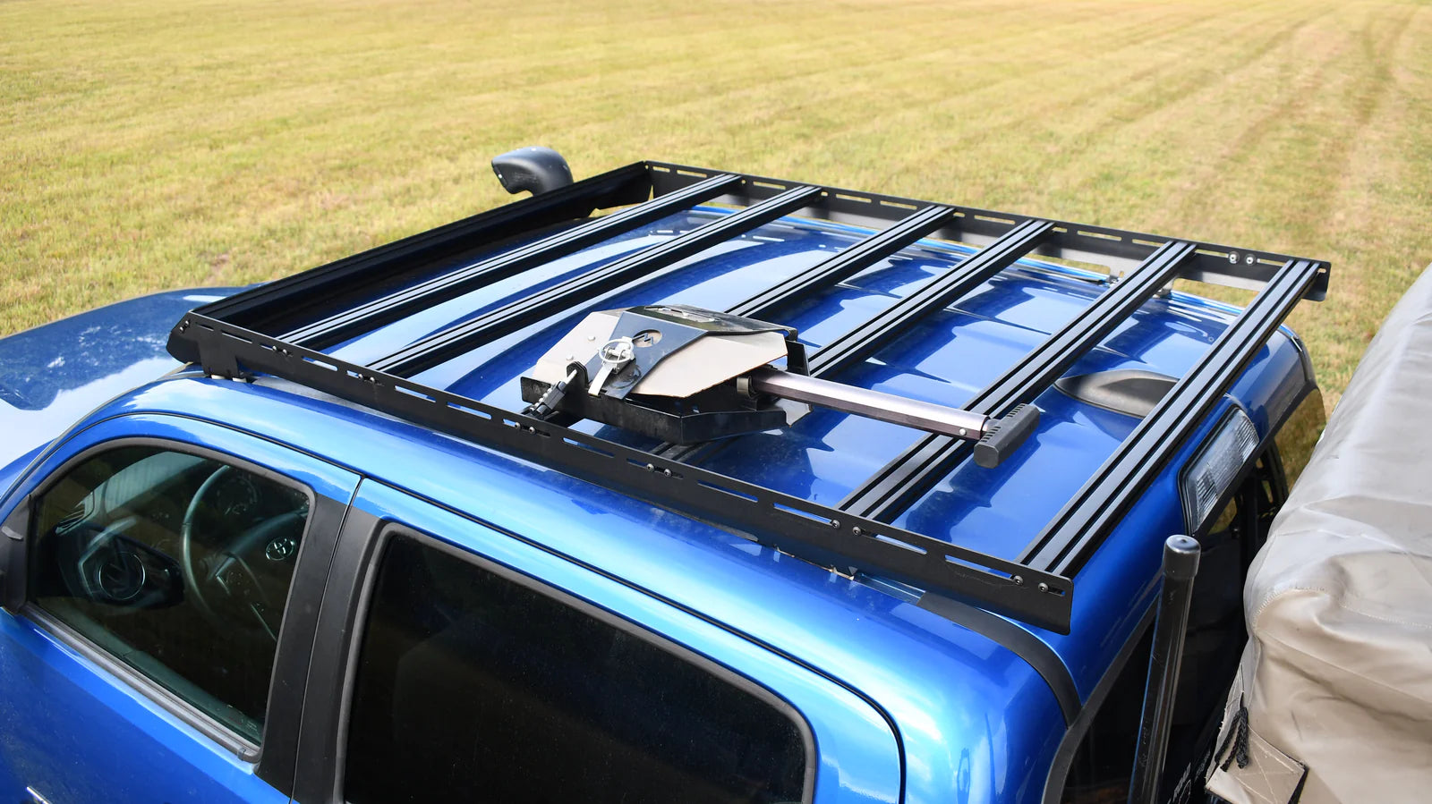 LFD Offroad Low Profile Extrusion Rack for 2005–2015 Toyota Tacoma and 2016–2023 Toyota Tacoma