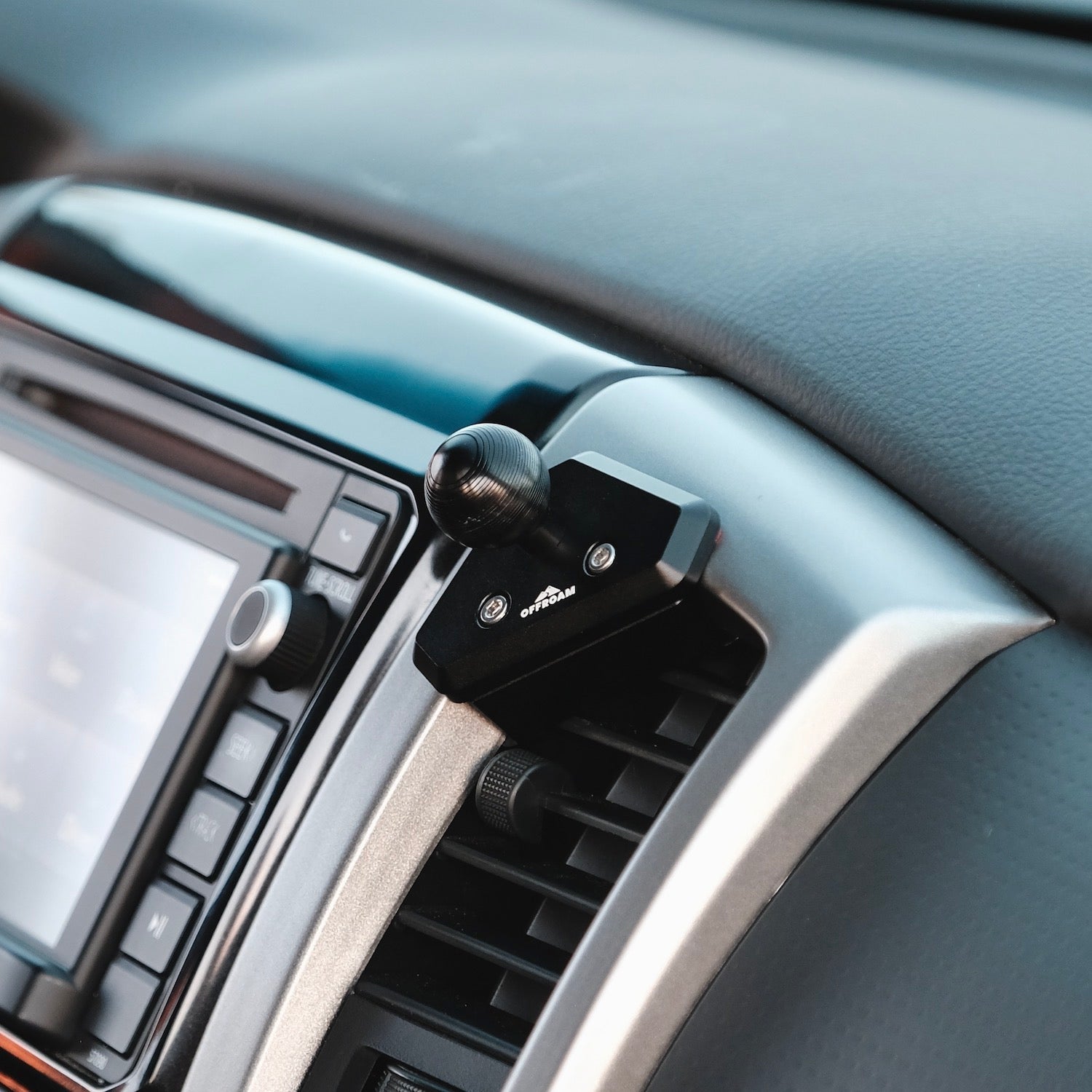 Toyota Tacoma 2012-2015 Mounting Base