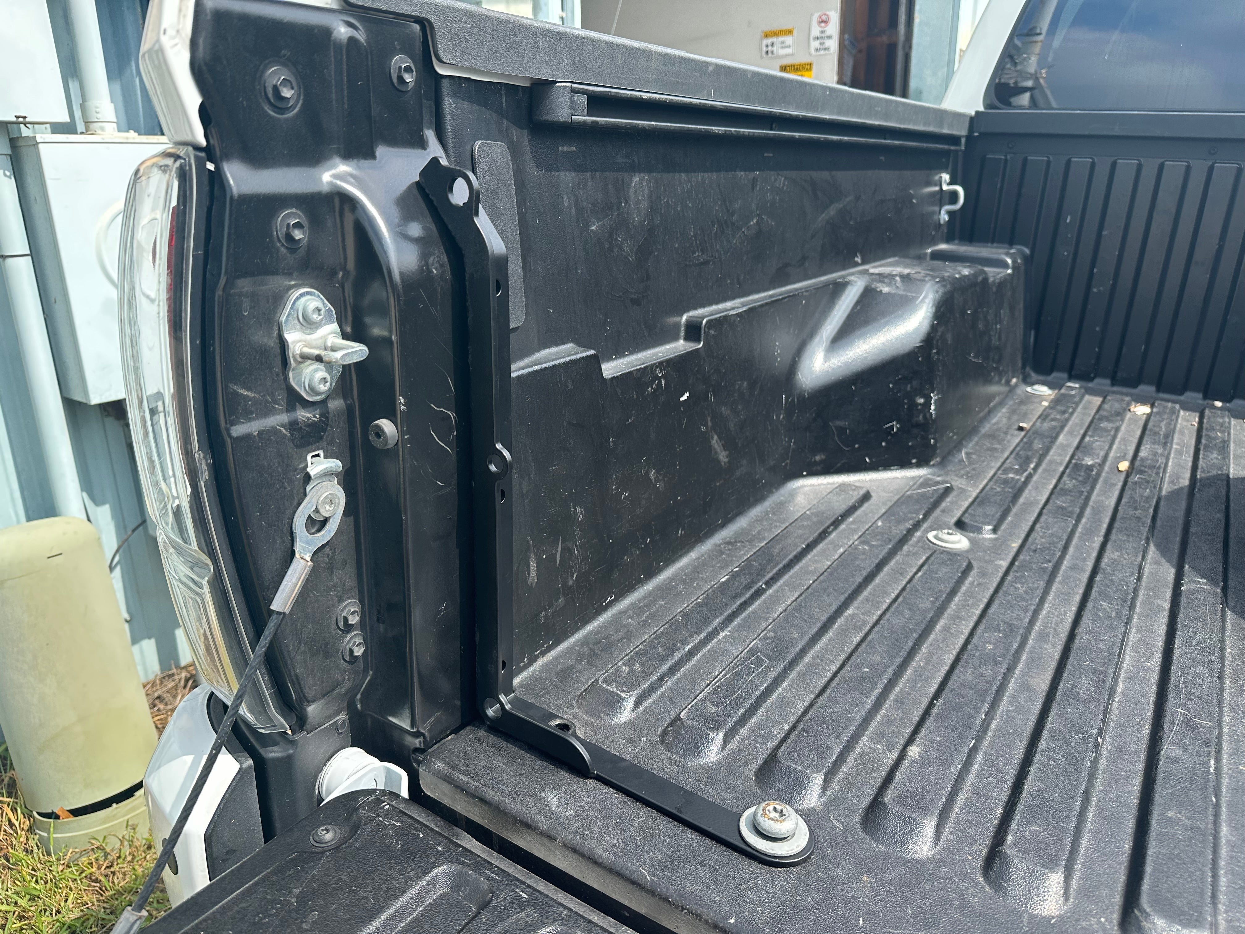 SRQ Fabrications Bed Stiffners for 2016–2023 Toyota Tacoma