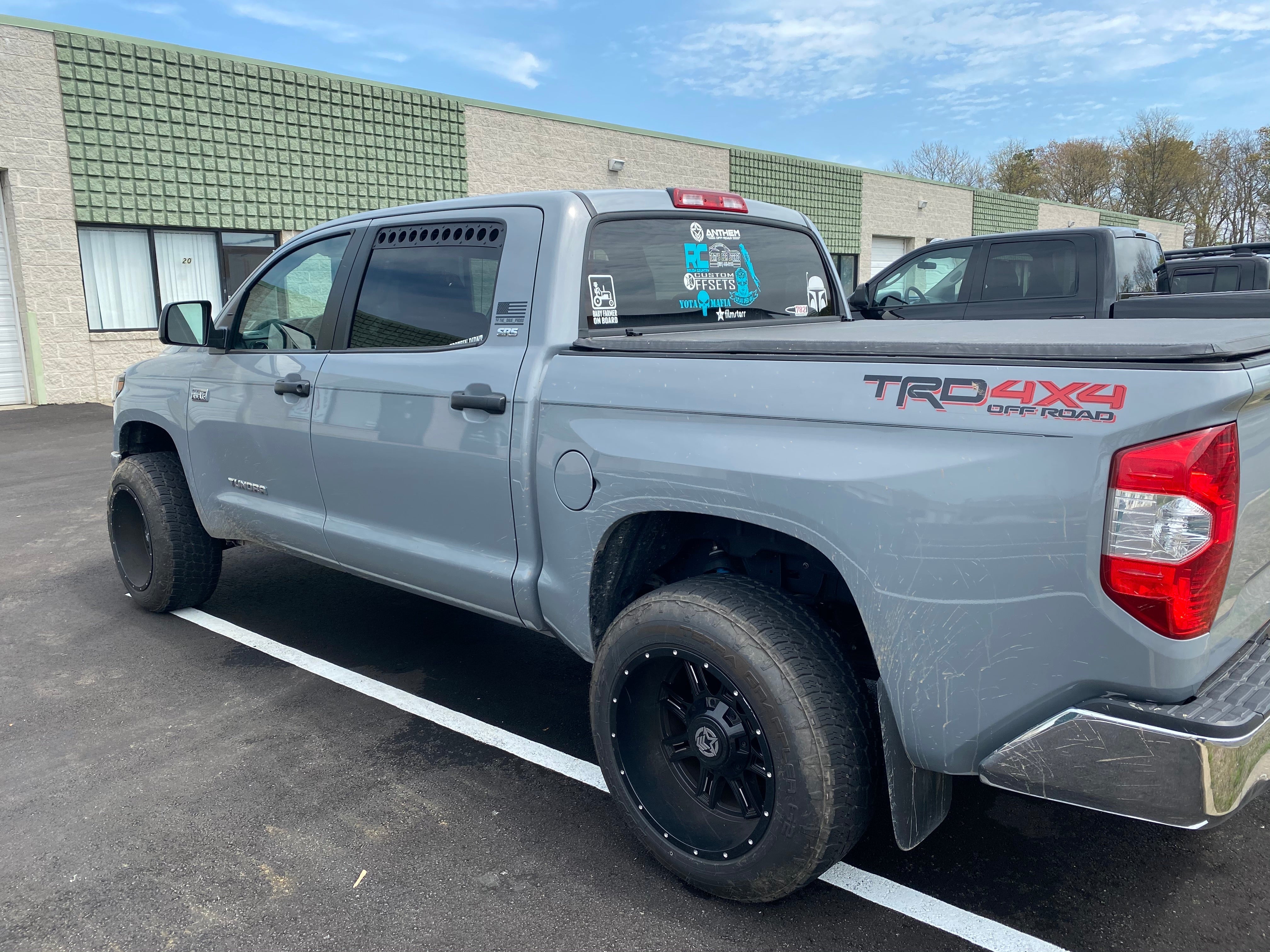 2nd Gen Tundra Window Vents (Crew Max)