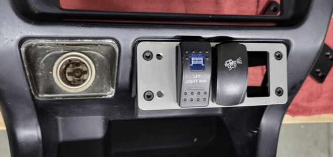 SRQ Fabrications Billet Ashtray Switch Mount System for 1996–2002 Toyota 4Runner