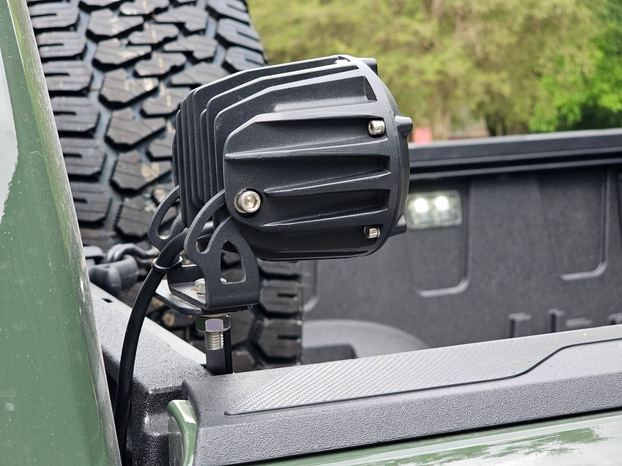 SRQ Fabrications Chase Light Brackets for 2022–2025 Toyota Tundra